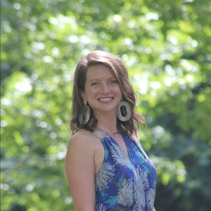 Meet your Posher, Meagan